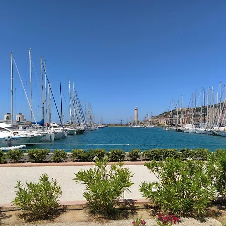 Porto Marina S G Apartment